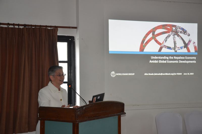 Seminar photo 16